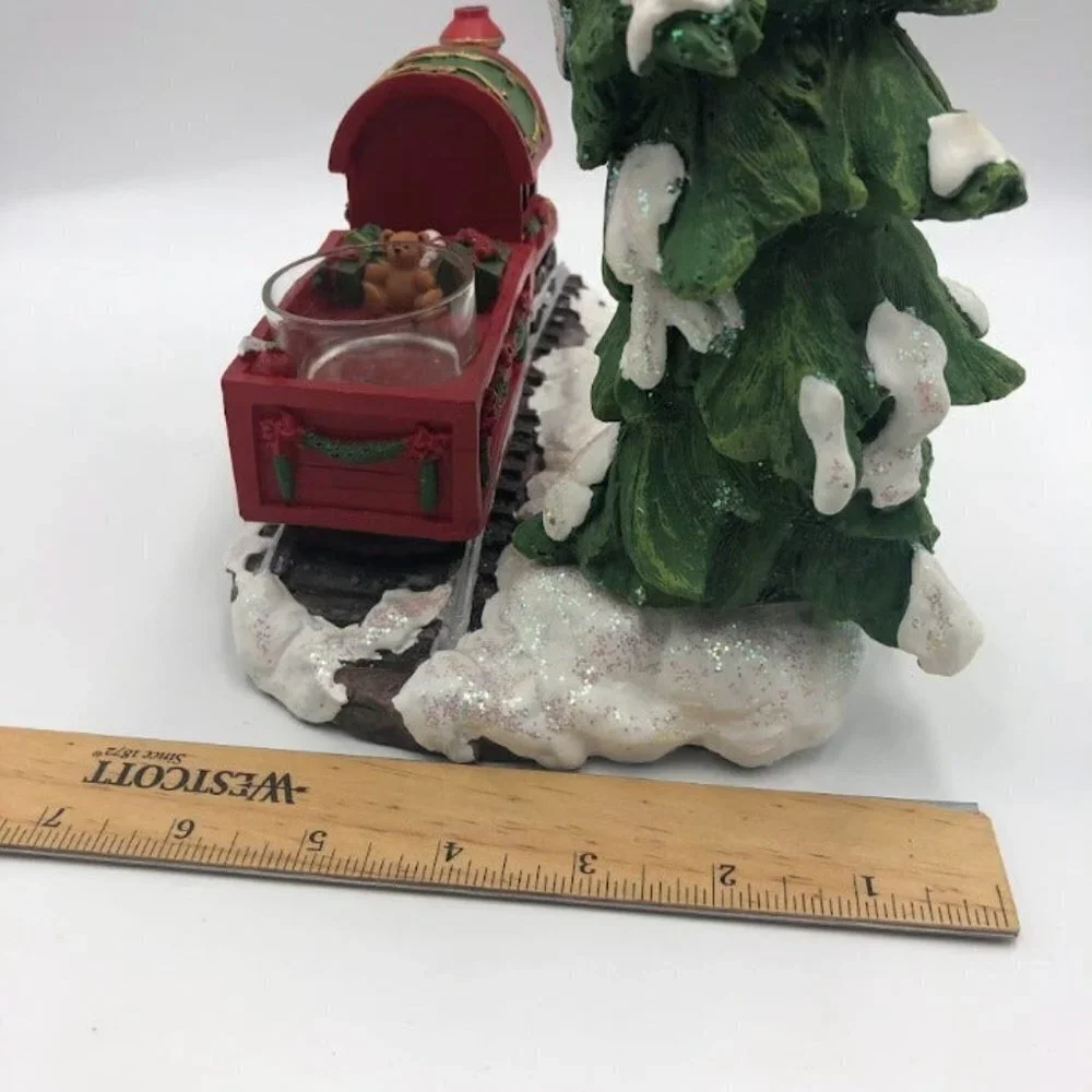 Yankee Candle Co. Christmas Train Décor T/B Train/Tree Warmer Tea Lite Holder